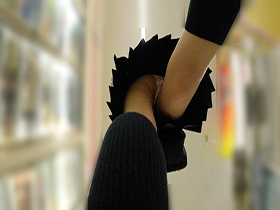 近所で見つけた女子校生Kちゃんと失神キメセク遊び【素人投稿】　サンプル画像03